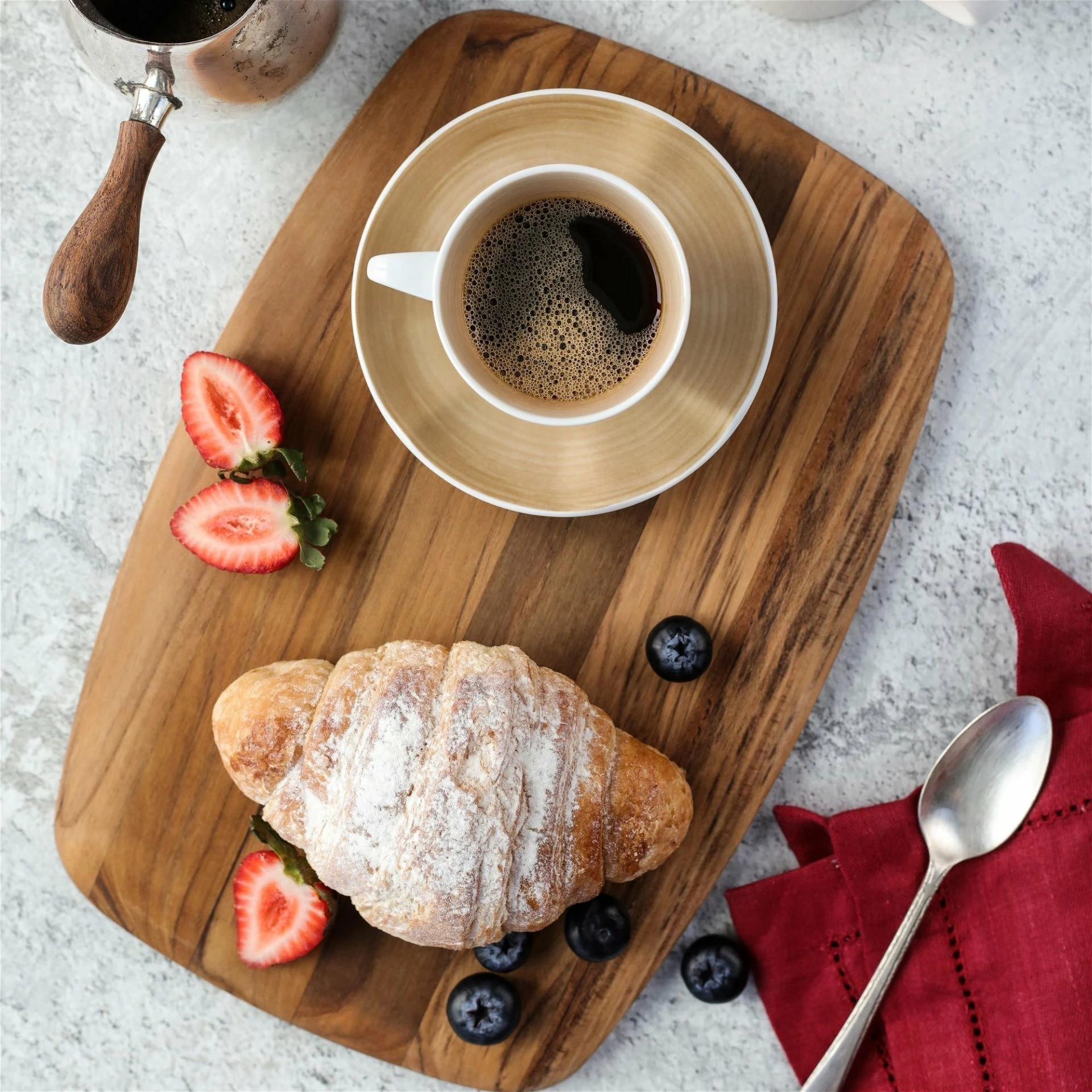 TeakHaus Edge Grain Cutting Board W/Rounded Edge (Small) | 12" X 8" X 0.55" - Image 4