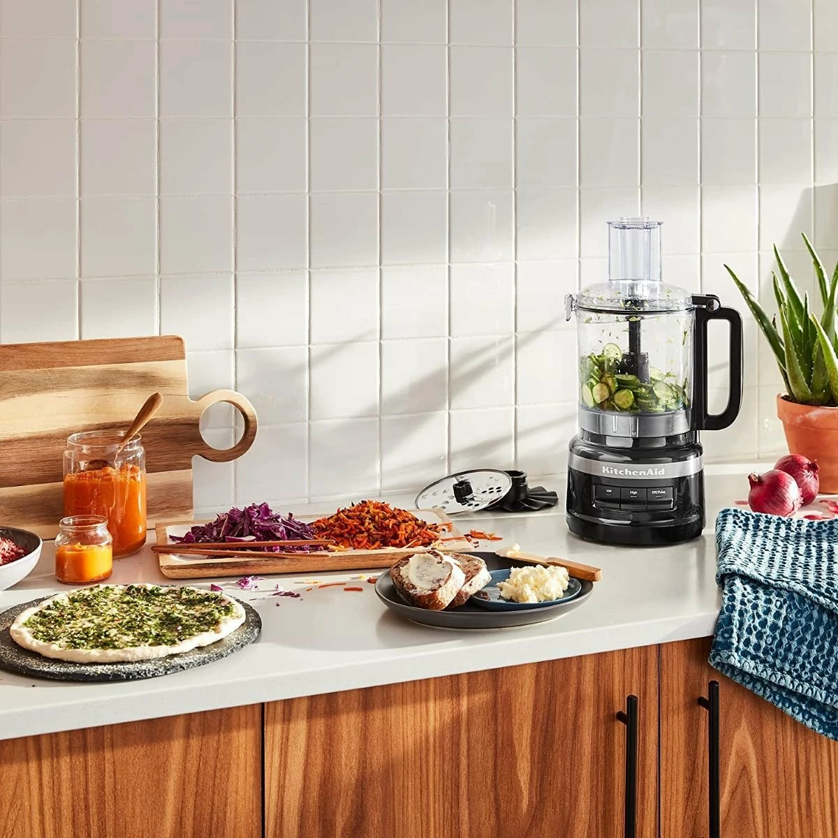 KitchenAid 9-Cup Food Processor | Onyx Black - Image 3