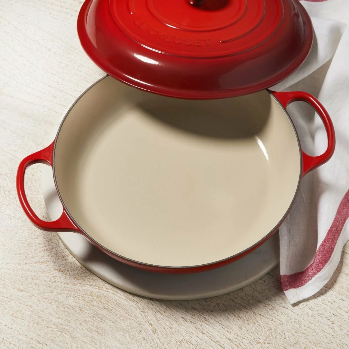 Le Creuset 3.5 Qt. Signature Enameled Cast Iron Braiser With Stainless Steel Knob | Cerise/Cherry Red - Image 8