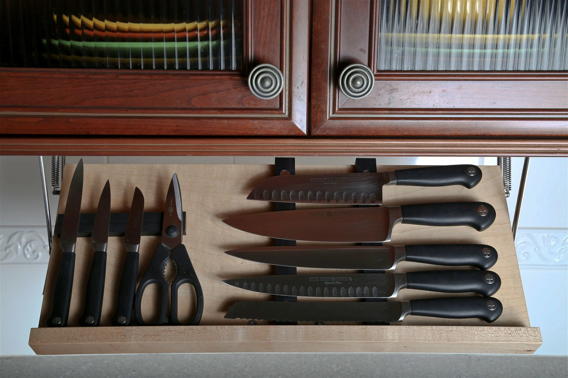 Drop Block Under Cabinet Knife Storage Rack - Small - Image 3