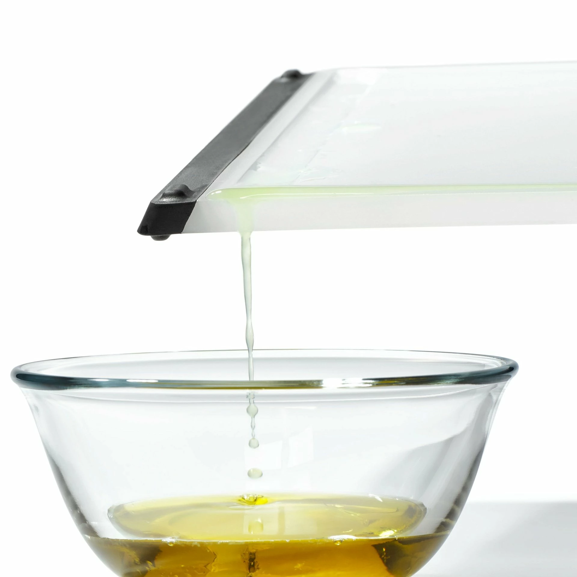 OXO 2-Piece Cutting Board Set - Image 4