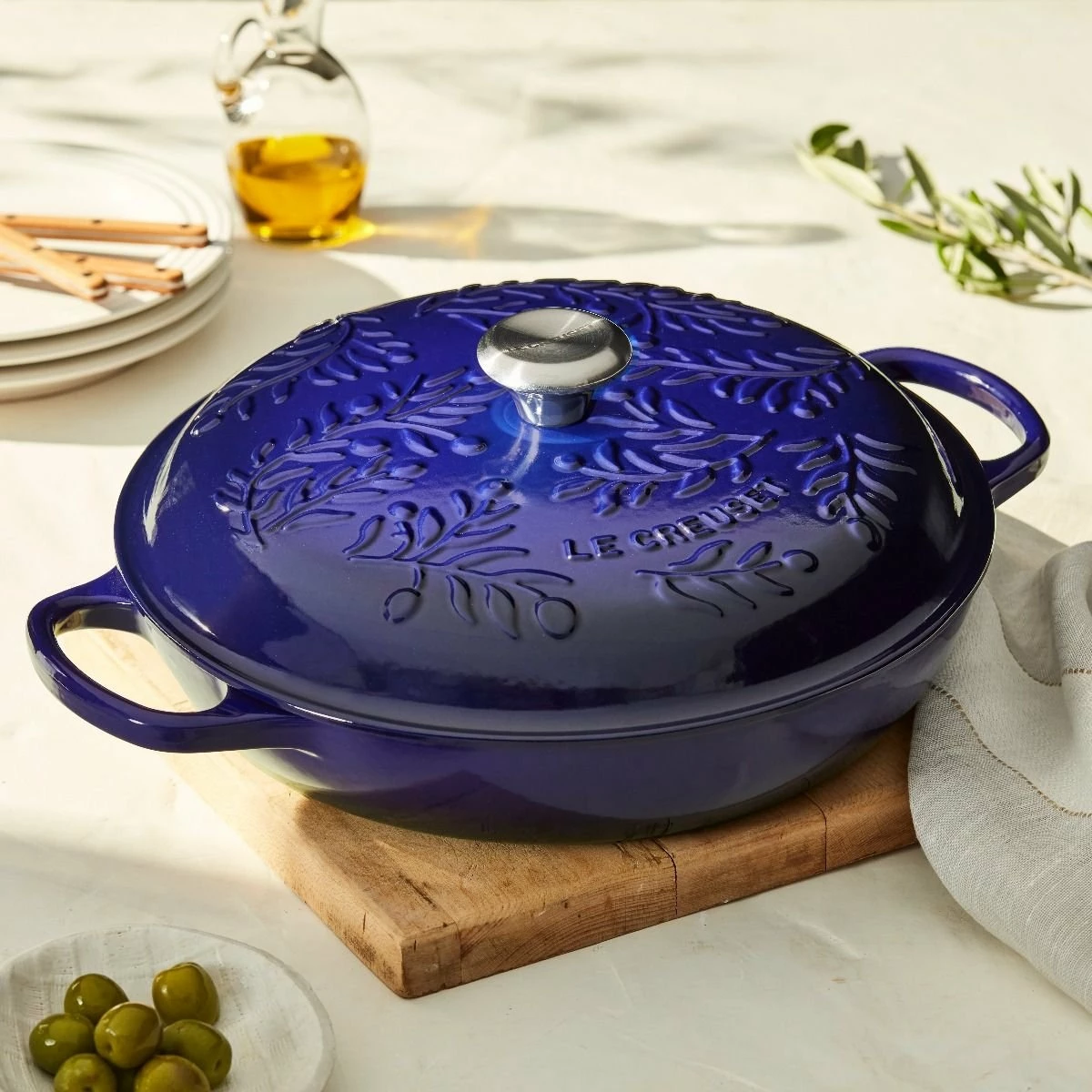 Le Creuset Olive Branch Collection 3.5 Qt. Signature Braiser | Indigo Blue - Image 5