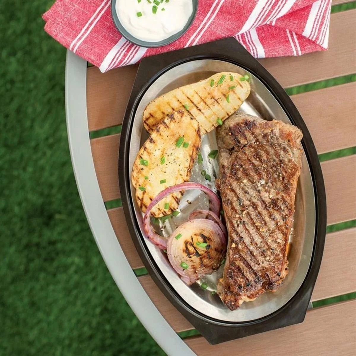 Nordic Ware Sizzling Steak Servers | Set Of 4 - Image 3