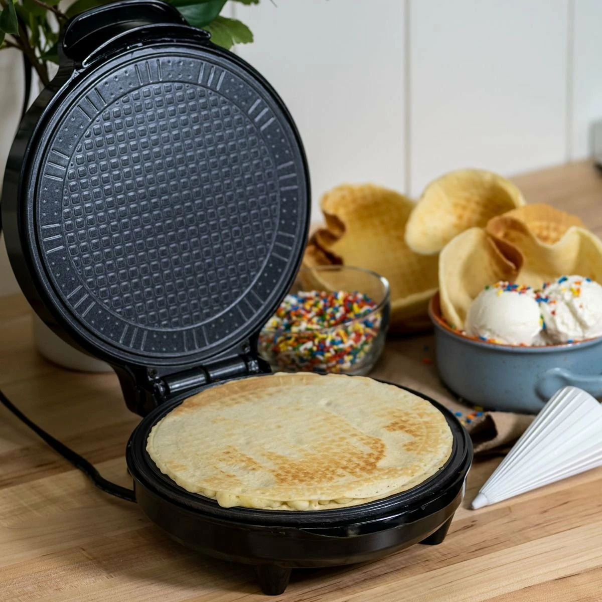 Nutrimill Waffle Cone Maker - Image 5