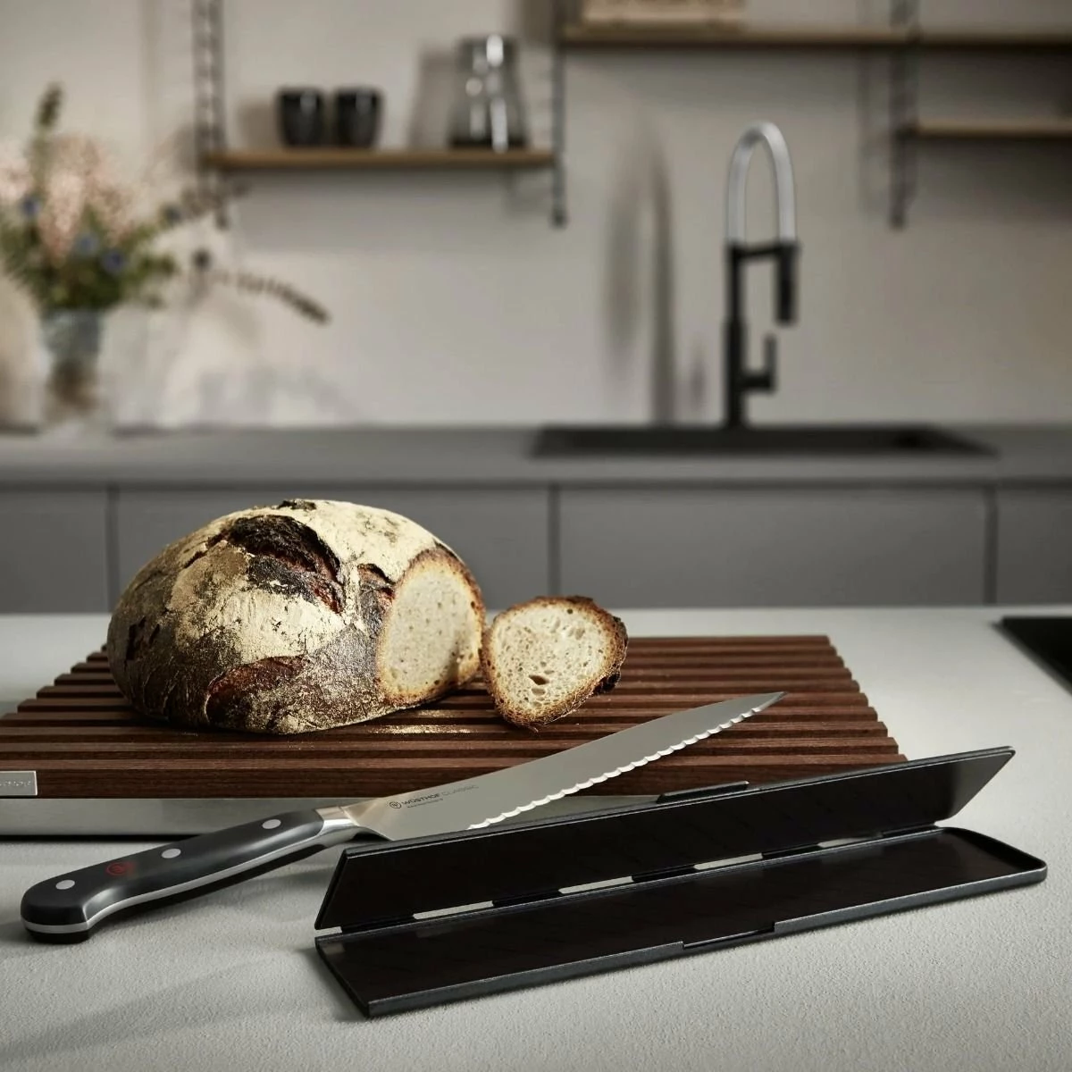 Wusthof Cutlery Wusthof 10" Wide Magnetic Blade Guard - Image 7